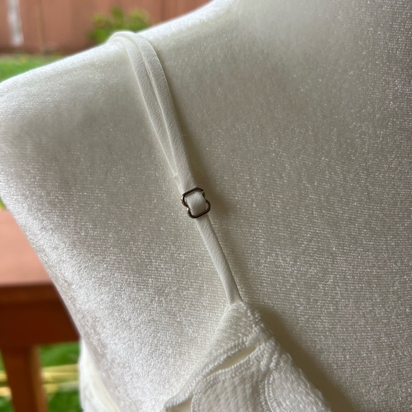 NWT ASTR the Label White Floral Lace Bodycon Dress Size Small - Picture 8 of 11